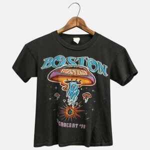 MadeWorn - Boston In Concert 78 Crop Tee